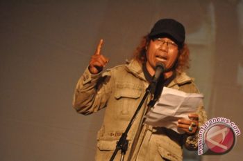 Sastrawan, Kritikus, Pengamat Dukung Deklarasi Hari Puisi 