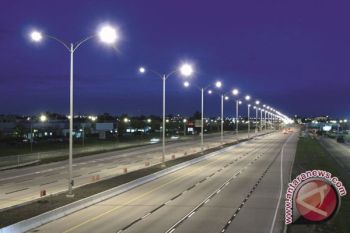 Kulon Progo uji coba lampu hemat energi 