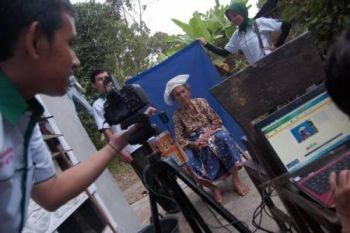 Padang Laksanakan Perekaman Data e-KTP ke Sekolah