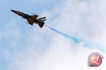 Pilot Korsel Hilang Setelah Jetnya Jatuh