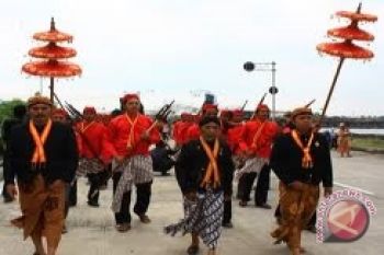 Warga lereng Semeru lestarikan ritual 1 Muharram