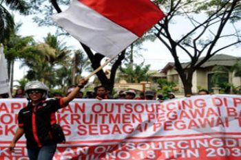 TOLAK KERJA KONTRAK