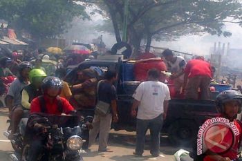 730 Pedagang Kendari Kehilangan Kios Karena Terbakar