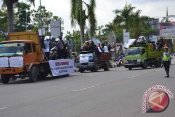 Demonstran Minta Dkpp Periksa Komisoner Kpu Pusat
