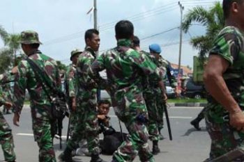AKSI KEKERASAN TNI