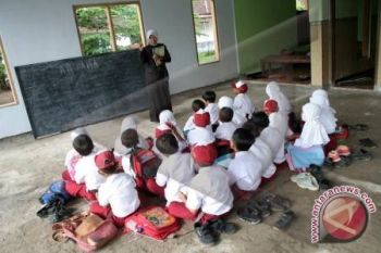 Pemkot anggarkan perbaikan sekolah Rp150 miliar