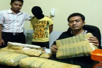 Sita 3,8 Kg Ganja/Foto Rusdianto