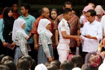 Kaum Muda Pilih Jokowi Jadi Calon Presiden
