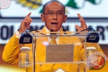 Ical Minta Golkar Jembatani Kesulitan Masyarakat