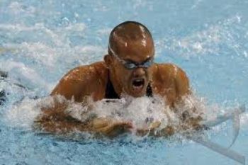 Perenang Indra Gunawan Latihan di Hongaria