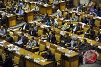 Catatan Akhir Tahun - RUU Masuk Prolegnas Hingga Belasan Tahun
