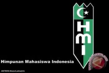Massa HMI Tuntut Pembubaran KPK