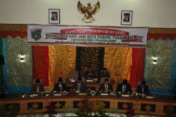 Gubernur: Belajar dari Keberhasilan dan Kegagalan