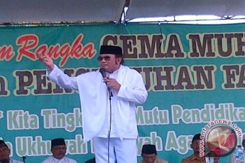 Rhoma Irama Kukuhkan Pengurus Fahmi Tamami Lampung