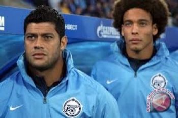 Anzhi dan Zenit Berlaga Secara Tertutup