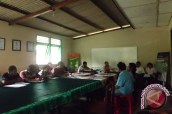 PKL mengadu ke Dinas Koperasi Kulon Progo 