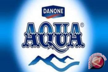 Danone Aqua terima penghargaan Sahabat Pers 2012 