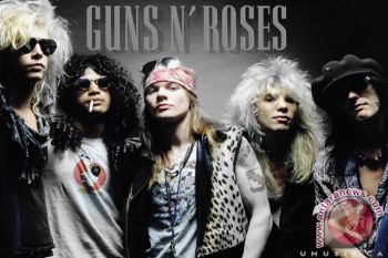  Cuaca tunda konser Guns N` Roses