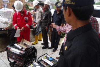 PT Supreme Energy Bantu Korban Banjir Bandang
