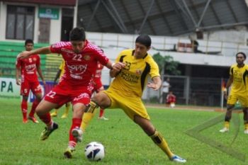 Sepak bola - Pesepak bola asal Argentina Esteban Vizcara resmi jadi warga negara Indonesia