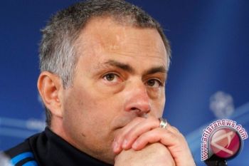 Selidiki Keuangan Manchester City, kata Mourinho