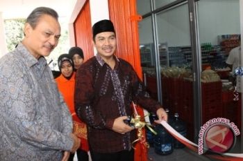 Bupati Kulon Progo dapat penghargaan penggerak koperasi