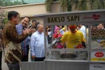 LPPOM MUI: Pedagang Bakso Bersertifikasi Halal Sedikit