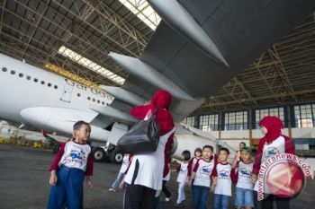 Februari 2013, Garuda Terbangi Mamuju-Jakarta