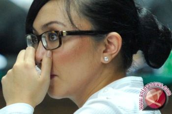 Angie dituntut 12 tahun penjara 