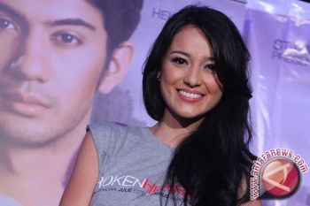  Julie Estelle jadi "hammer girl" di "The Raid 2"