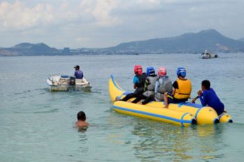 Pesona Pantai Lampung
