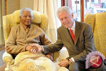  Di Afrika, Obama Sebut Mandela "Pahlawan Dunia"