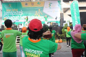 Gubernur Ajak Perusahaan Jadi Peserta Jamsostek