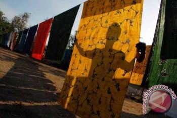 Asosiasi: Persaingan Bisnis Batik Kian Ketat pada 2013