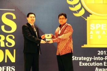 Alfamart Raih Penghargaan SPEx2 2012