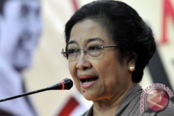 Megawati : Pemimpin Yang Benar Adalah Menjadi Pelayan Rakyat