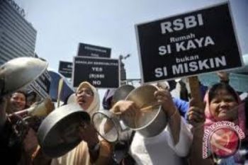Langgar Konstitusi, Wali Murid Dukung Pembubaran RSBI