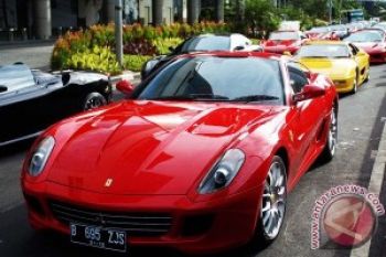 Ferrari Tidak Akan Buat Sedan dan SUV