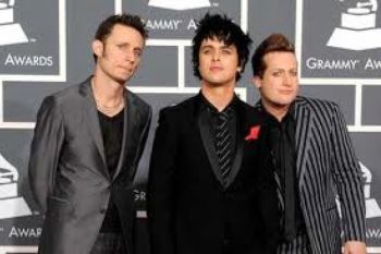 Green Day Kembali Beraksi Maret