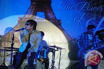 Firman Idol hibur warga Palembang