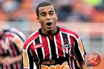  PSG kontrak Lucas 40 juta poundsterling