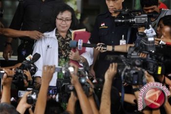 Hakim Kartini bisa diadili teman sendiri