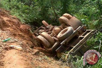 Kecelakaan Truk Angkut Karyawan Sering Terjadi 