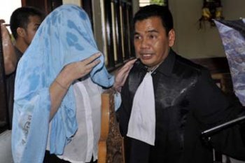 TERKENDALA PENTERJEMAH