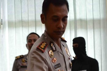 Kades Ditangkap Karena Membawa Ekstasi