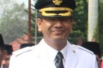 Wali Kota Payakumbuh Kecam Film &amp;quot;Cinta Tapi Beda&amp;quot;