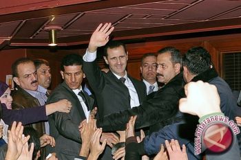  Assad Peringatkan AS Akan Tanggung Risiko Jika Serang Suriah