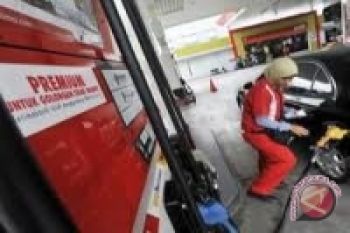 Legislator dukung pemerintah menaikkan harga premium