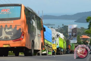 Antrean Kendaraan Di Merak dan Bakauheni Berkurang