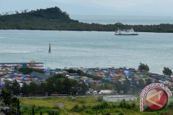 Sopir Truk Di Bakauheni Gunakan Jalur Tembak